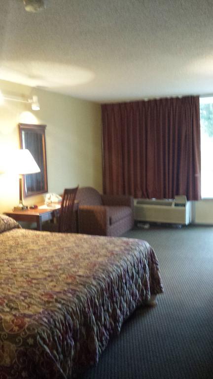 Sunbelt Lodge Motel 아브빌 외부 사진
