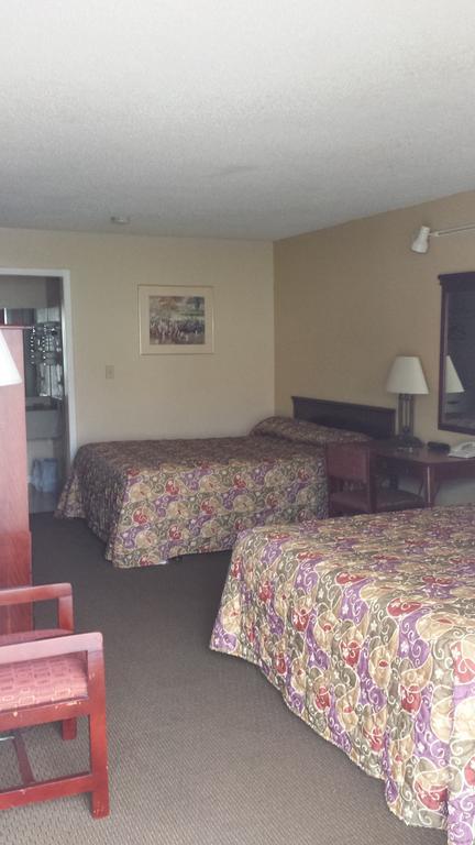 Sunbelt Lodge Motel 아브빌 외부 사진